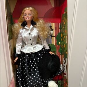 Barbie Talk of the Town Doll - Red Box